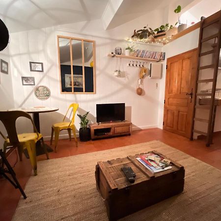 Appartement Cosy Provencal à Belgentier Extérieur photo