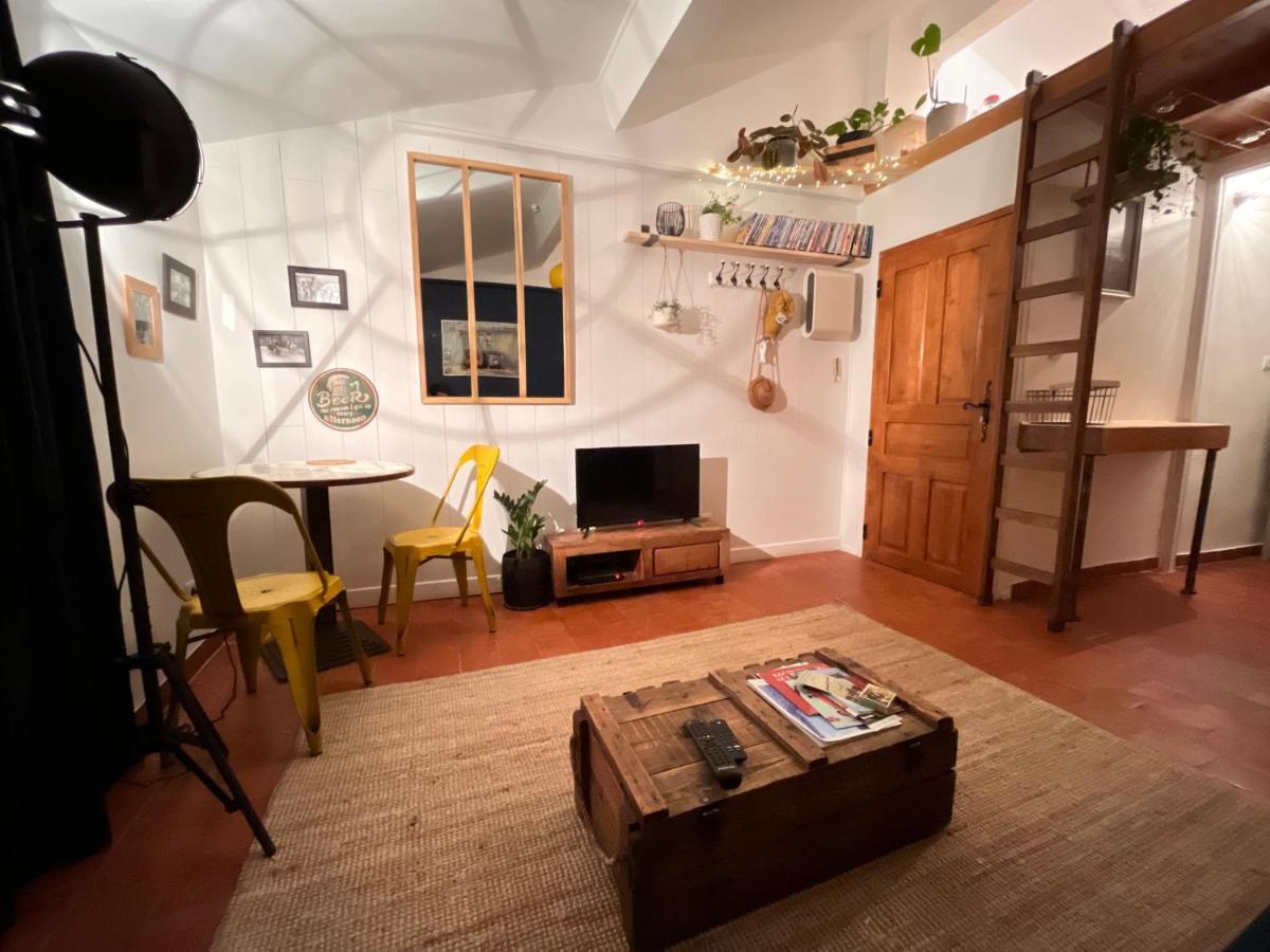 Appartement Cosy Provencal à Belgentier Extérieur photo
